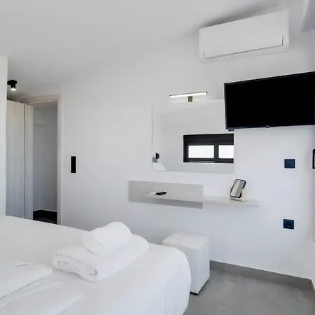 Andria Villa *