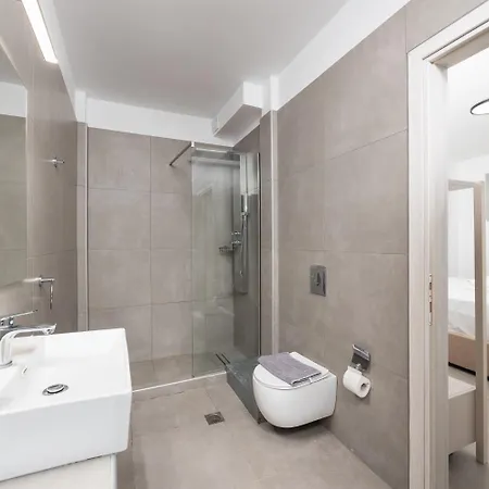 Andria Villa *