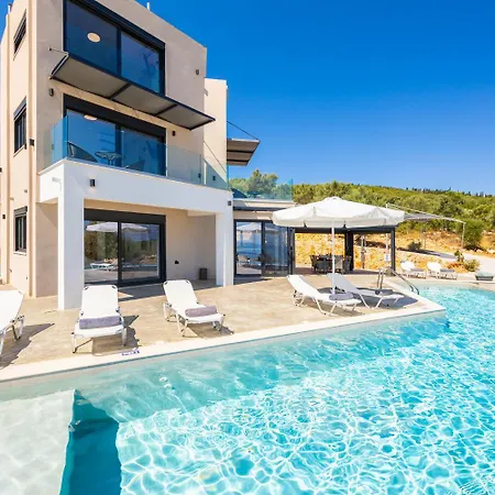 Andria Villa *
